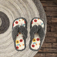 Chaussons d'intérieur confortables pour femmes, en fausse fourrure, à motif floral, à bout ouvert, avec semelle EVA, pour l'hiver