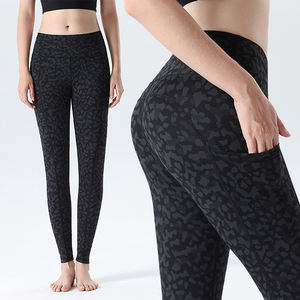 Fitness Sports Yoga Wear High Quality Customized Solid <b>Color</b> High Waist Fitness <b>Tight</b> Yoga Wear Sets - Product Image 5