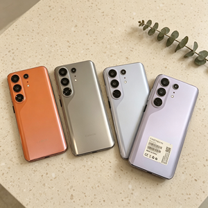 Camon 50 Pro รุ่นปลดล็อคทั่วโลก สมาร์ทโฟน 5G, หน้าจอ 7.3 นิ้ว, 16GB+1TB, กล้อง 108MP, แบตเตอรี่ 6800mAh - Product Image 3