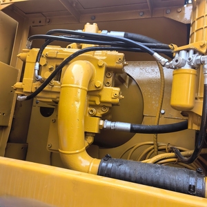 Excavatrice Caterpillar 330 d'occasion très demandée pour Cat 330BL, excavatrice sur chenilles hydraulique de 30 tonnes avec composants de pompe essentiels du Japon - Product Image 5