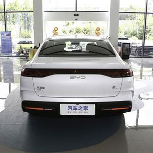 Rusia Venta Byd Qin L Dm I Coche compacto de 5 asientos de alta calidad Byd Híbrido Sedán eléctrico Coche Adultos Vehículo - Product Image 5