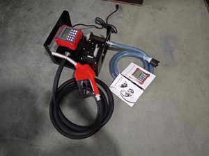 Équipement industriel compact de distribution de carburant, <span class=keywords><strong>pompe</strong></span> électrique <span class=keywords><strong>essence</strong></span>/diesel avec <span class=keywords><strong>compteur</strong></span> numérique de débit et buse d'arrêt automatique - Product Image 4