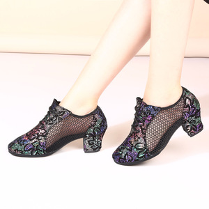 Chaussures de <span class=keywords><strong>danse</strong></span> latine pour femmes à lacets salle de bal rythme de Salsa moderne pratique d'enseignement chaussures de <span class=keywords><strong>danse</strong></span> de Performance professionnelle - Product Image 5