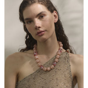 जिनयू 354 फैशन गुलाबी स्ट्रॉबेरी संगमरमर बनावट एक्रिलिक बेड्स नेकलेस स्टेनलेस स्टील एडजस्टेबल चोकर्स हार - Product Image 4