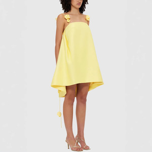 Nuovi Arrivi Estate 2026: <span class=keywords><strong>Abito</strong></span> <span class=keywords><strong>Giallo</strong></span> in Raso da Donna, Alta Qualità, Personalizzato, con Spalline Sottili e Schiena Scoperta, <span class=keywords><strong>Mini</strong></span> <span class=keywords><strong>Abito</strong></span> - Product Image 1