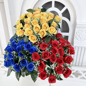 Série Mariage : Bouquet <span class=keywords><strong>de</strong></span> mariée en tissu fait main avec 24 petites roses artificielles en forme <span class=keywords><strong>de</strong></span> cœur <span class=keywords><strong>de</strong></span> glace pour cérémonie <span class=keywords><strong>de</strong></span> mariage - Product Image 4