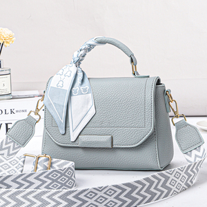 กระเป๋าถือแฟชั่นผู้หญิงมาใหม่ กระเป๋าทรงถัง ดีไซน์หรูหรา กระเป๋าสะพายไหล่และกระเป๋าถือสำหรับผู้หญิง - Product Image 2