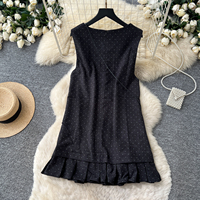 Robe courte sans manches à pois pour femmes, col ras du cou, ourlet plissé, mini-robe décontractée pour le printemps et l'été