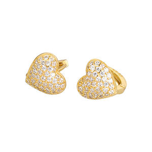 Escaladores de orejas de circonita cúbica con corte de diamante en forma de corazón de Plata de Ley 925, elegancia atemporal con elegancia transatlántica - Product Image 3