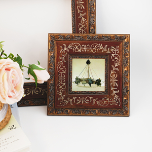 Art mural encadré en bois fait main, personnalisé, écologique, de style <span class=keywords><strong>baroque</strong></span> européen, rouge et vert, avec impression en relief et livraison rapide - Product Image 3