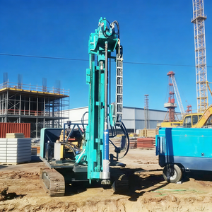 Machine de forage pour l'installation de stations solaires PLC, 3600 kg, pour la construction de bâtiments, avec piquetage de vis de terre en acier de 300 mm fourni - Product Image 4