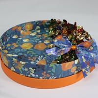 Belle boîte de cadeaux en carton rigide au design décoratif indien personnalisé boîte de chocolat en relief avec matériaux recyclés