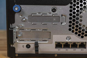 <span class=keywords><strong>HPE</strong></span> <span class=keywords><strong>ProLiant</strong></span> <span class=keywords><strong>MicroServer</strong></span> <span class=keywords><strong>Gen10</strong></span> <span class=keywords><strong>Plus</strong></span> XEON E-2224 de 4 Núcleos, 2 x 16 GB DIMM, 4 x 1 TB SATA HDD, Solución de Implementación para Pequeñas Oficinas - Product Image 3