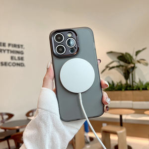 <span class=keywords><strong>Coque</strong></span> de téléphone portable antidérapante à trou fin mat pour <span class=keywords><strong>iPhone</strong></span> 14 <span class=keywords><strong>13</strong></span> 12 11 <span class=keywords><strong>Pro</strong></span> <span class=keywords><strong>Max</strong></span> <span class=keywords><strong>coque</strong></span> de téléphone magnétique pour <span class=keywords><strong>iPhone</strong></span> 16 15 <span class=keywords><strong>Pro</strong></span> <span class=keywords><strong>Max</strong></span> - Product Image 4