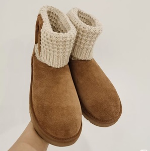 Botas de nieve cortas para mujer, de gamuza tejida, con correa de hebilla, forradas con forro polar cálido, informales, para invierno. - Product Image 1