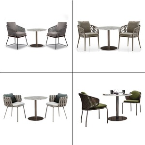 Ensemble trois pièces de chaises en rotin <span class=keywords><strong>pour</strong></span> jardin, <span class=keywords><strong>balcon</strong></span> et loisirs, avec table basse, mobilier imperméable et résistant aux UV <span class=keywords><strong>pour</strong></span> usage hôtelier - Product Image 2