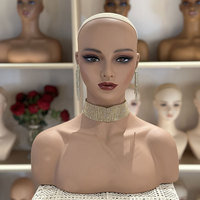 Tête de mannequin réaliste en silicone pour femme grande taille, pour présentation de perruques et formation, avec support en plastique (385x225x455mm)