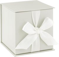 Boîte cadeau carrée blanche personnalisée avec ruban en satin, impression de logo personnalisée possible pour les cadeaux