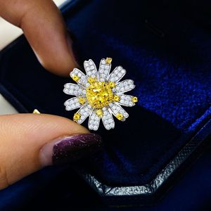 Wholesale Fashion Sterling Silver CZ Engagement Wedding Party Flower Shape Rhodium Plated <b>Dainty</b> <b>Rings</b> 925 Sterling Women - Product Image 2