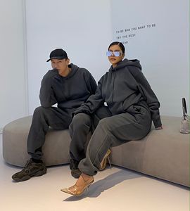 Hiver 2025 Ensemble Deux Pièces Personnalisé à Capuche pour <span class=keywords><strong>Femme</strong></span>, Pantalon de <span class=keywords><strong>Jogging</strong></span> Long de Fitness, Sweat à Capuche et Pantalon de Survêtement - Product Image 2