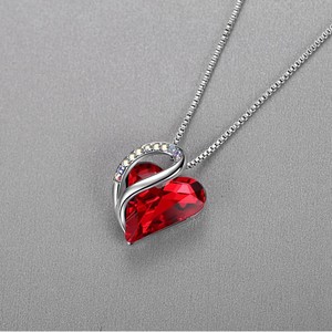 Collier pendentif cœur en cristal, alliage métallique précieux plaqué argent, pour femme, tendance, usage quotidien, avec strass multicolores sertis - Product Image 5