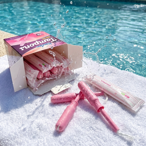 Tampons en coton biologique Kinzino Swim-Safe pour femmes, applicateur jetable, protection anti-fuites, super absorption pour la natation - Product Image 1