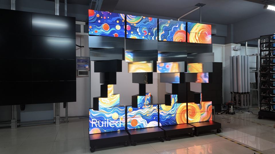 360° Rotating Mechanical Kinetic LED Display Multi-Angle Tower LED ...