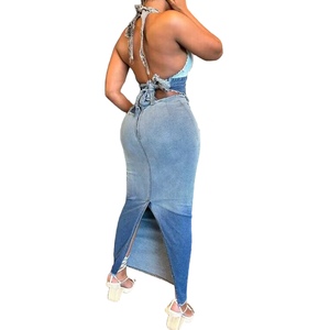 Nouvelle Robe Longue Femme Sans Manches à Col Halter et Dos Nu avec Lacets, Dégradé de Couleurs, Fendue, en Jean Sexy, Ensemble 2 Pièces Tendance - Product Image 4