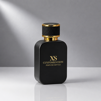 Flacon de parfum de luxe personnalisé 30ml 50ml 100ml en verre rose et noir avec collier doré et capuchon métallique, atomiseur vide élégant pour marque