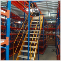 Plateforme de mezzanine en acier Q235, rayonnage avec aménagement 3D gratuit, rayonnage de stockage pour économie d'espace en entrepôt