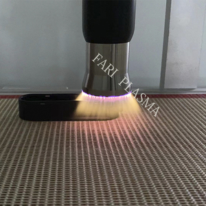 Máquina de Tratamiento de Superficies por Plasma con Dos Pistolas de Plasma para Tratar Plástico - Product Image 1
