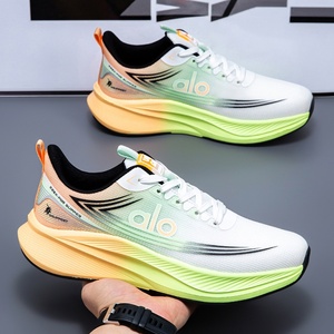 <span class=keywords><strong>Scarpe</strong></span> Sportive da Uomo 2026 Nuove Estive in Mesh Traspiranti da Corsa Antiscivolo Ammortizzanti Leggere Casual con Lacci Solidi - Product Image 1