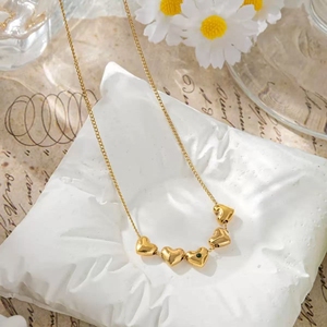 Regalo di San Valentino, Ciondolo a Cuore 'Much Love', Collana Unisex in Acciaio Inox 18K con Placcatura Sottovuoto - Product Image 2