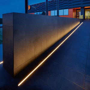 Đèn LED âm đất tuyến tính dài, kiểu gắn tường, chất liệu nhôm, chống nước IP67, công suất 10W 20W 30W, thương hiệu Lacelesty - Product Image 1