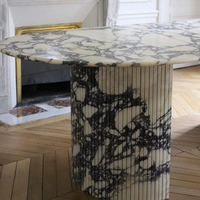 Table à manger ovale moderne de luxe sur mesure en marbre italien Calacatta Viola avec veines violettes, écologique, pour appartement et villa
