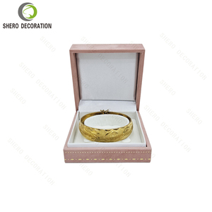 Boîte à bijoux en velours avec logo personnalisé et insert en mousse pour bague, collier, boucles d'oreilles, vente en gros - Product Image 2