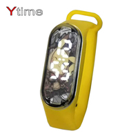 Ventas directas de fábrica-Nuevo reloj digital Marvel Spider Man Iron Man para niños Niños Sport Oval Case Flip Projection Toy