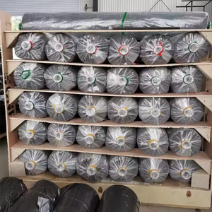 <span class=keywords><strong>Film</strong></span> de <span class=keywords><strong>panda</strong></span> blanc noir/couverture de fosse d'ensilage <span class=keywords><strong>Film</strong></span> de couverture de feuille de plastique d'ensilage/<span class=keywords><strong>Film</strong></span> de serre de blocage de la lumière 100% couverture d'ensilage - Product Image 3