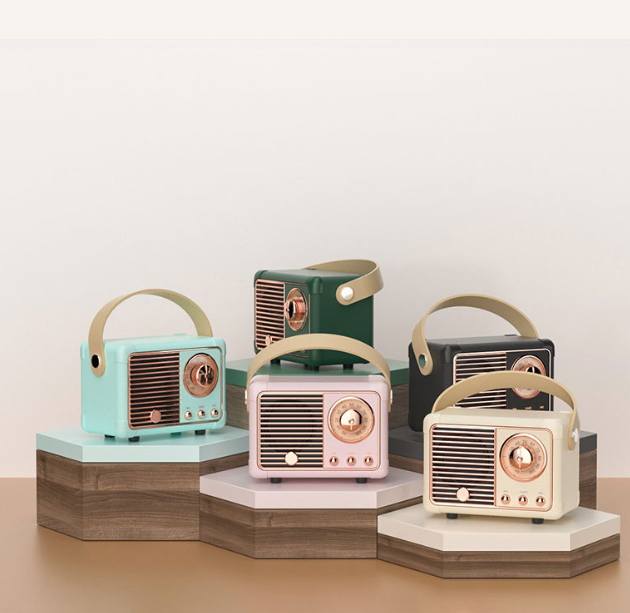 HM11 Retro VT Speaker Wireless Mini Portable Creative Card Insertion VT Mini Speaker FM Subwoofer