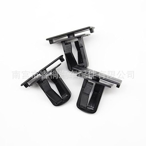 Clip de panel de puerta Shuangxuan 55156429AA de plástico para montaje de parachoques, fascia, guardabarros y bocina de Jeep, Chrysler, Dodge - Product Image 5