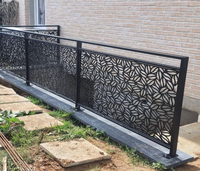Grille de clôture murale décorative en acier inoxydable découpée au laser sur mesure, panneau de séparation galvanisé résistant à la corrosion et au vent pour villa
