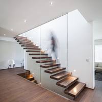 Designs d'escaliers intérieurs personnalisés à faire soi-même, escaliers duplex, marches en bois flottantes