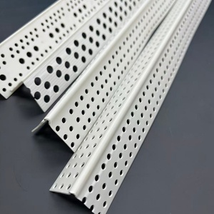 Profilé d'angle de 30 mm avec trois rangées de trous, construction en PVC, ne rouille pas et ne s'altère pas - Product Image 1