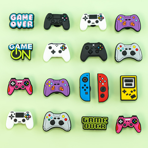 Venta al por mayor de dijes de PVC blando 2D para zapatos con diseño de consola de videojuegos, lindos dijes de controlador de juegos, decoración para zuecos con logotipo personalizado a granel HYB Kuaji - Product Image 3