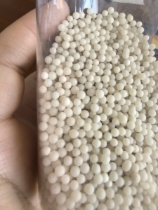 Billes de <span class=keywords><strong>polystyrène</strong></span> expansé (EPS) de grande taille 1,2-1,8 mm – Isolation pour la construction et l'emballage – Approvisionnement direct usine - Product Image 2