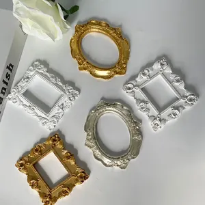 SYLWAN OEM Vintage Mini Resin Photo Frame European Photo Props For Ear Nail Art Necklace Jewelry Display Square Bronze