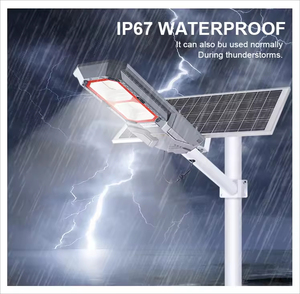 Lámpara Solar LED Comercial Gaomingliu IP66 Impermeable, Ahorro de Energía, Control Remoto, Sensor de Movimiento para Aplicaciones en Carreteras - Product Image 4