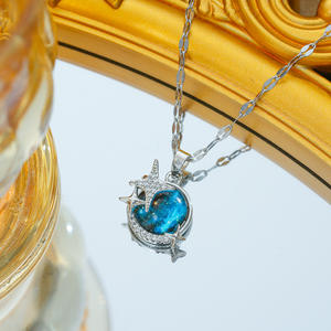 Sogno pianeta nuovo stile bohémien collane in acciaio inox per le donne carino ciondolo astronauta lunare alla moda Chic all'ingrosso - Product Image 5