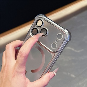Funda Magnética Transparente Mate con Esquinas Electrochapadas para iPhone 17Air 16 15 14 13 Plus con Protección de Lente de Cámara - Product Image 3