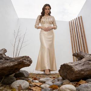 Vestido Abaya de Lujo con Lentejuelas Bordadas en Poliéster, Elegante y Personalizado al por Mayor para Mujeres Musulmanas - Product Image 3